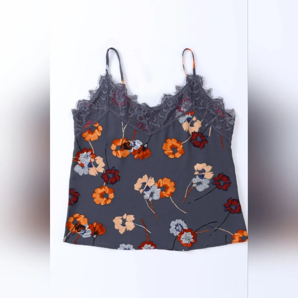 Floral Print Lace Tank Top - Picture 4 of 10
